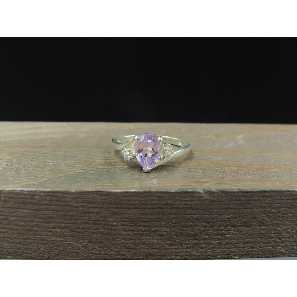 Size 6.25 Sterling Silver Amethyst Teardrop And CZ Gem Band Ring